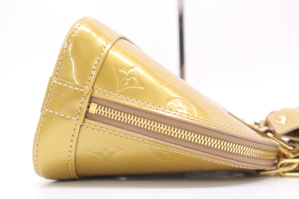 Louis Vuitton Vernis Alma BB