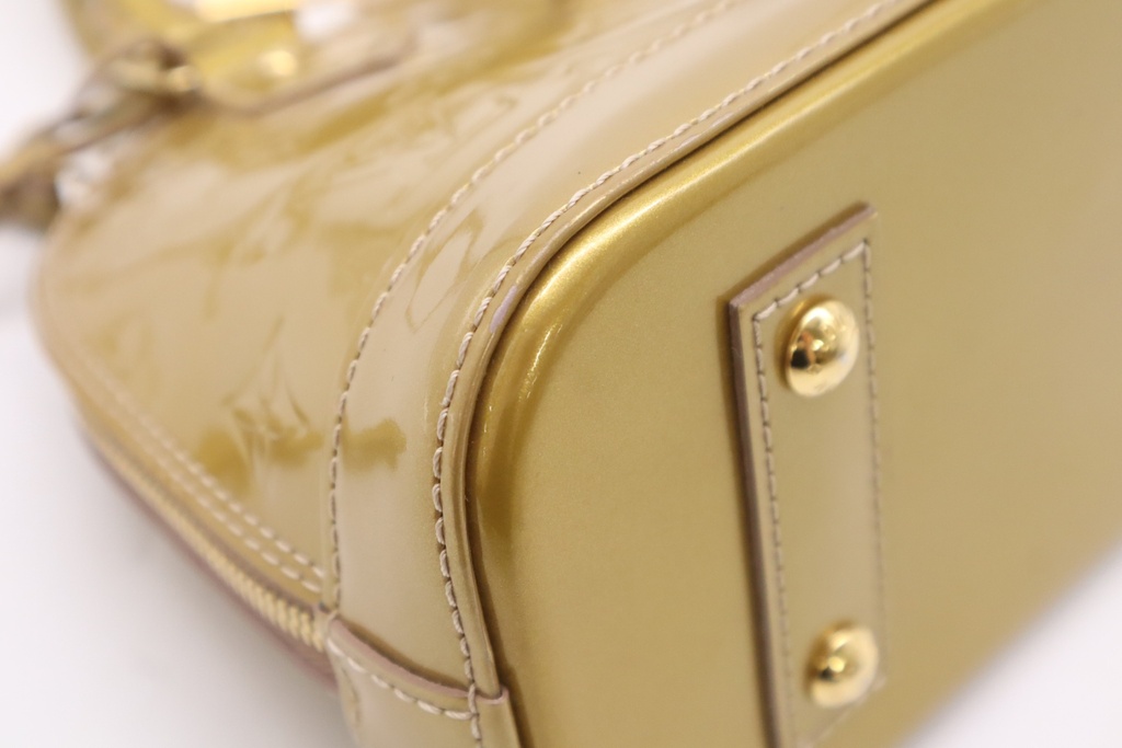 Louis Vuitton Vernis Alma BB