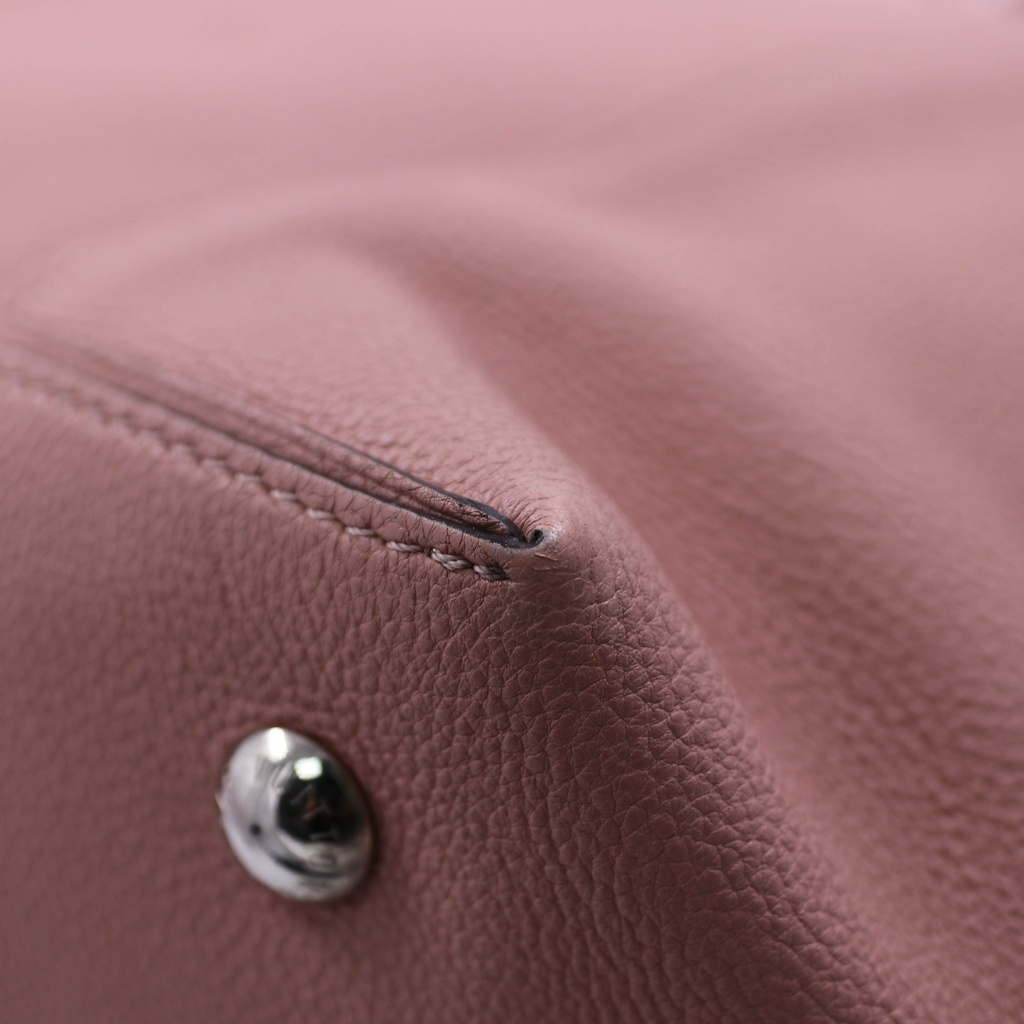 Louis Vuitton Veau Cachemire Soft Lockit PM Galet
