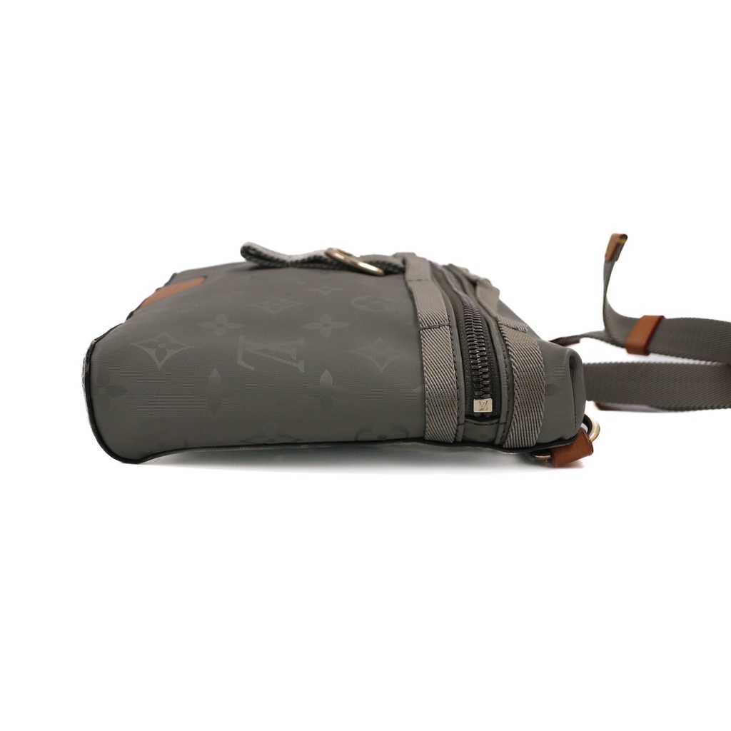 Louis Vuitton Monogram Titanium Messenger PM