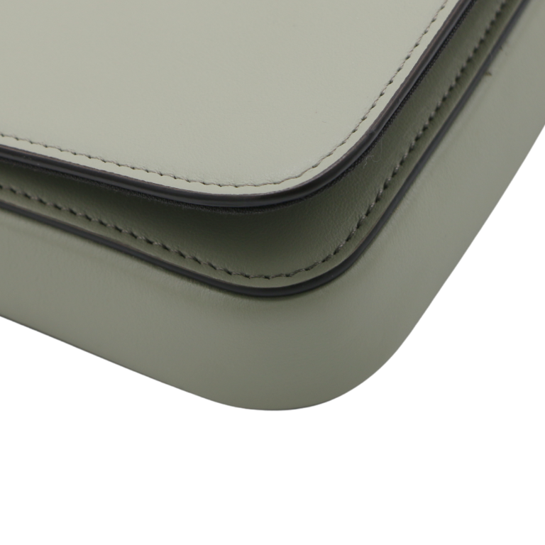 Fendi Fendigraphy Wallet On Chain Leather Green