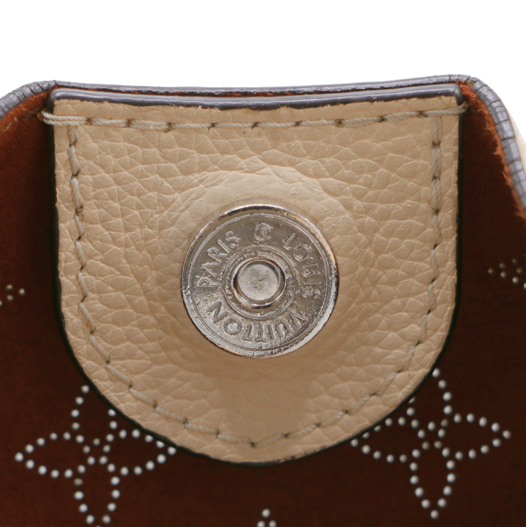 Louis Vuitton Mahina Carmel Hobo Bag Creme