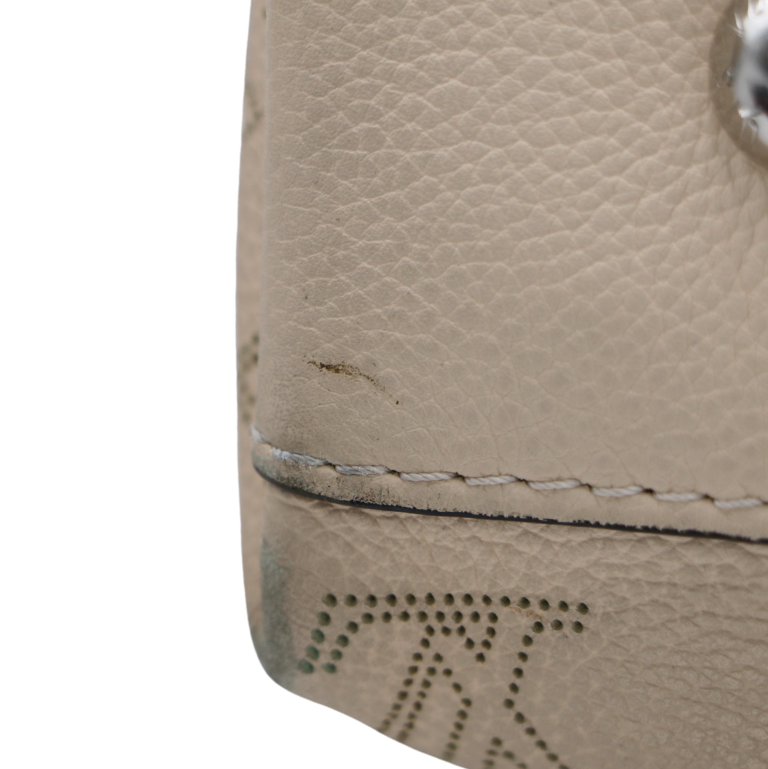 Louis Vuitton Mahina Carmel Hobo Bag Creme