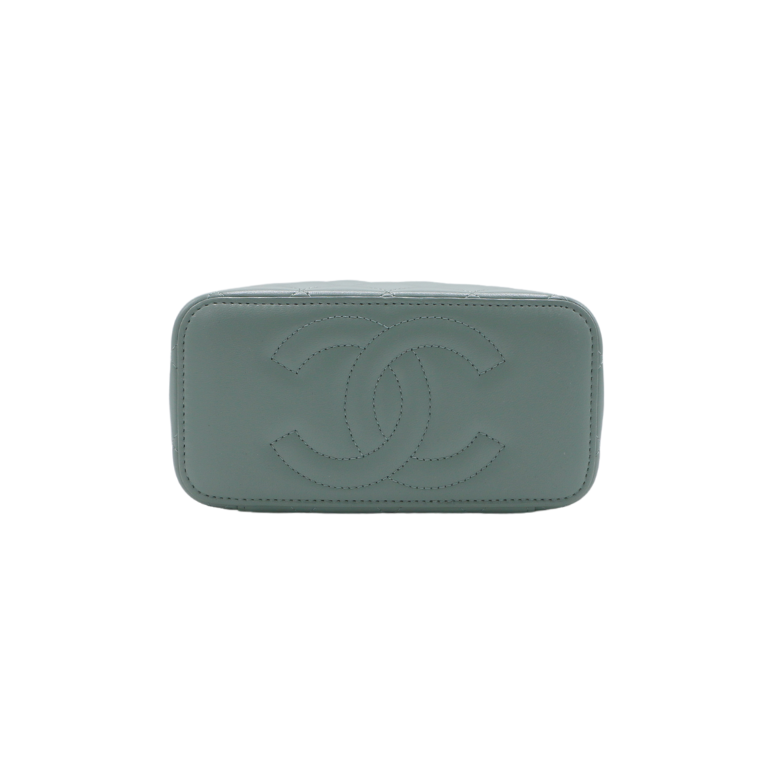 Chanel Caviar Quilted Small Tiny CC Vanity Case With Chain