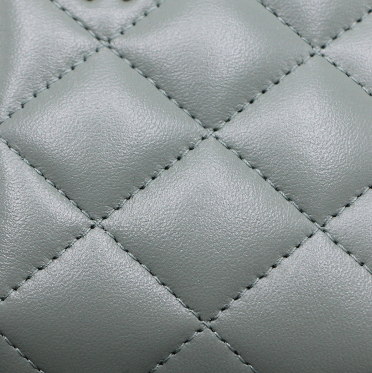 Chanel Caviar Quilted Small Tiny CC Vanity Case With Chain