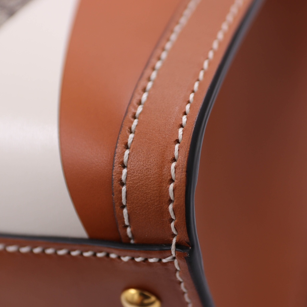 Gucci Diana Bamboo Handbag Brown 721168