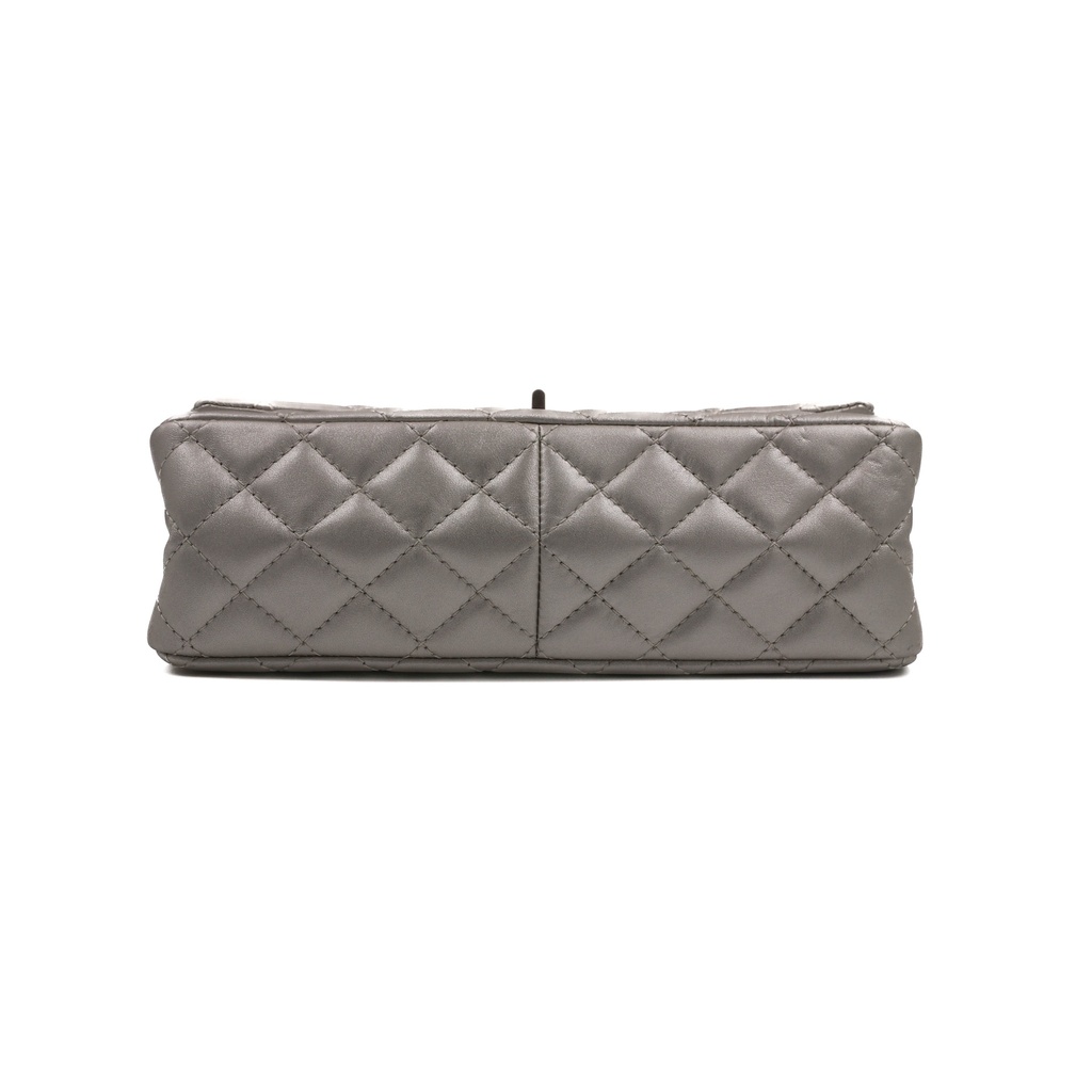 Chanel Metallic Aged Calfskin 2.55 Reissue 225 Flap Silver