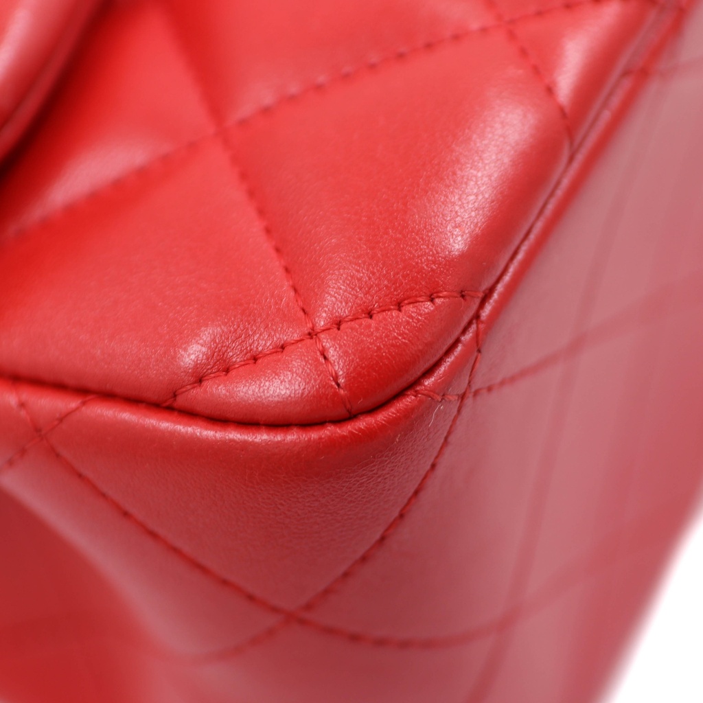 Chanel Classic Lambskin Jumbo Double Flap Bag