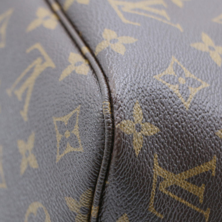 Louis Vuitton Monogram Neverfull PM