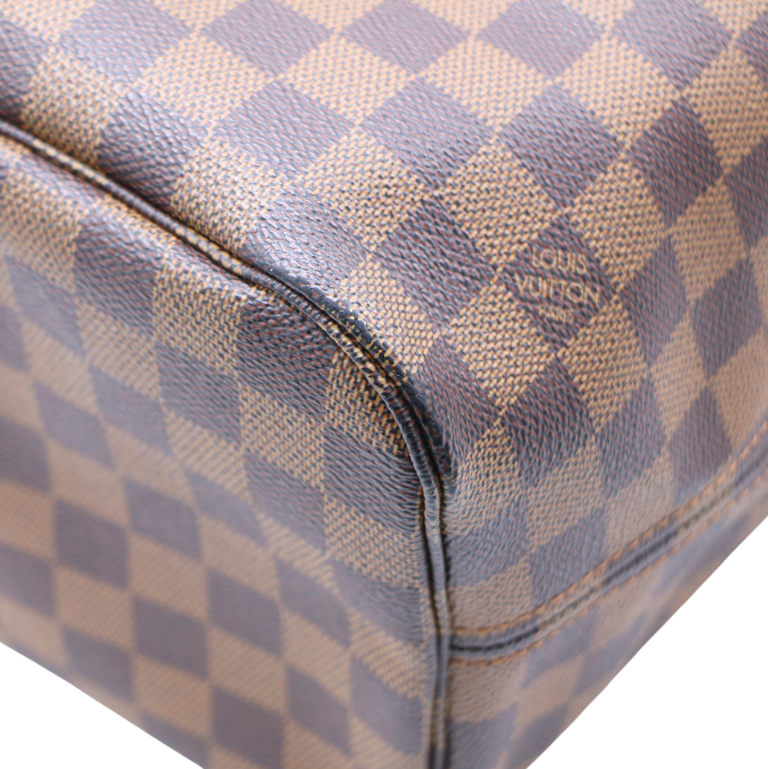 Louis Vuitton Damier Ebene Neverfull MM