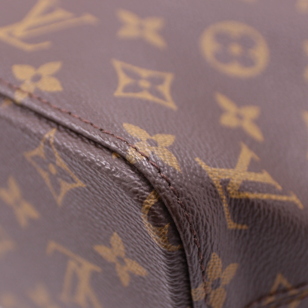 Louis Vuitton Monogram Luco Tote