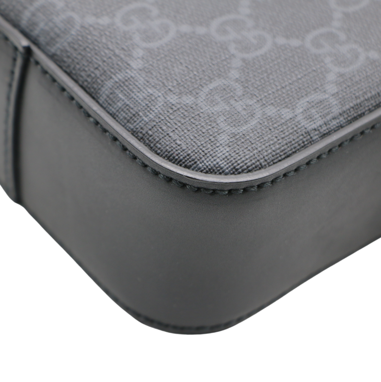 Gucci GG Supreme Messenger Bag Black 598103