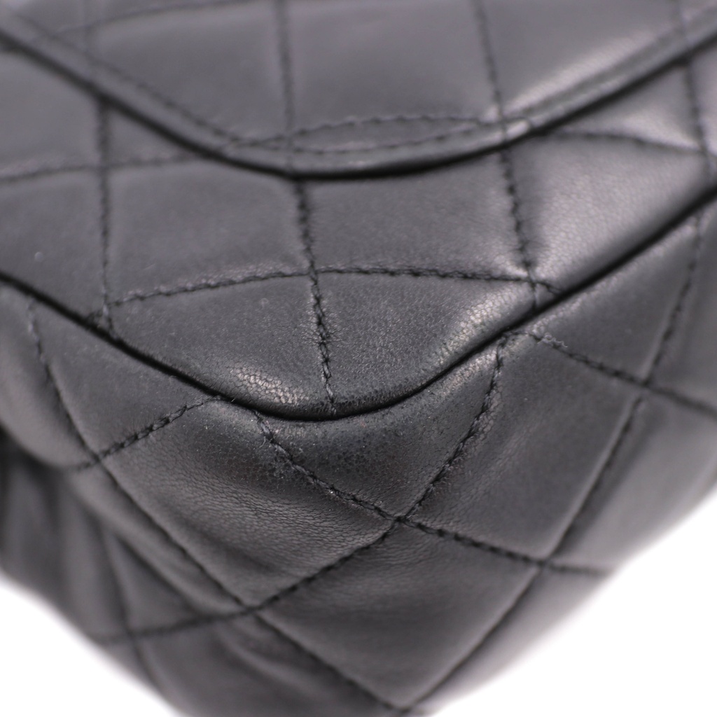 Chanel Pearl Crush Flap Bag Quilted Lambskin Bag
