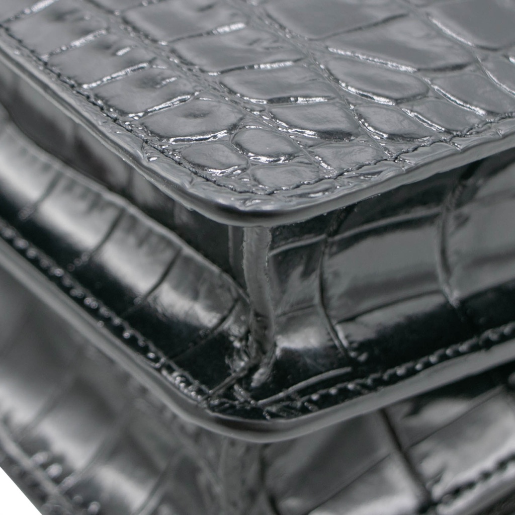 Valentino Garavani Vain Small Shoulder Bag In Crocodile Leather in Black