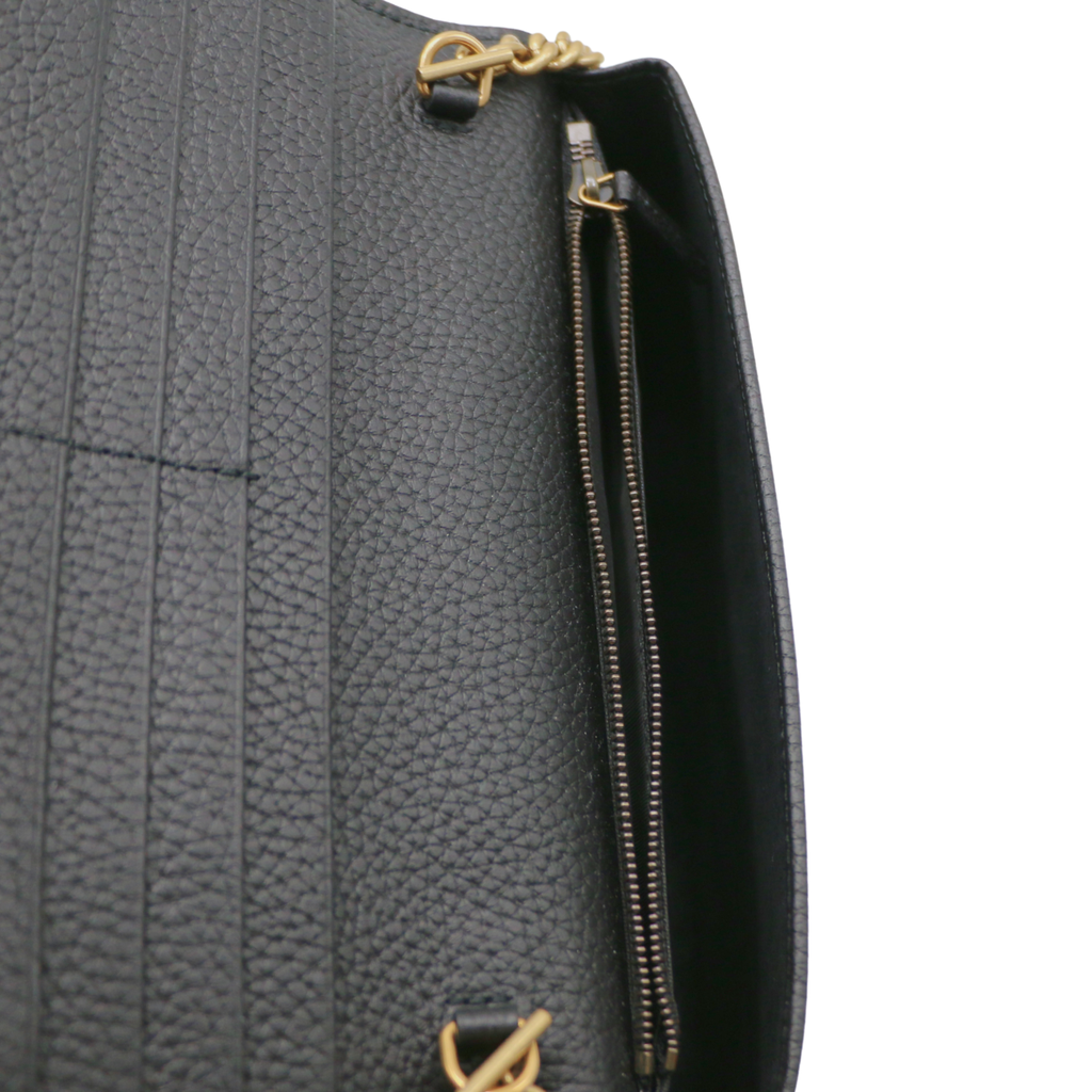 Gucci Interlocking G Chain Wallet Light Brown 746056