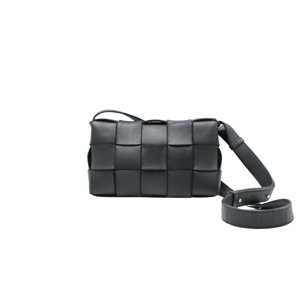 Bottega Veneta Intrecciato Cassette Black