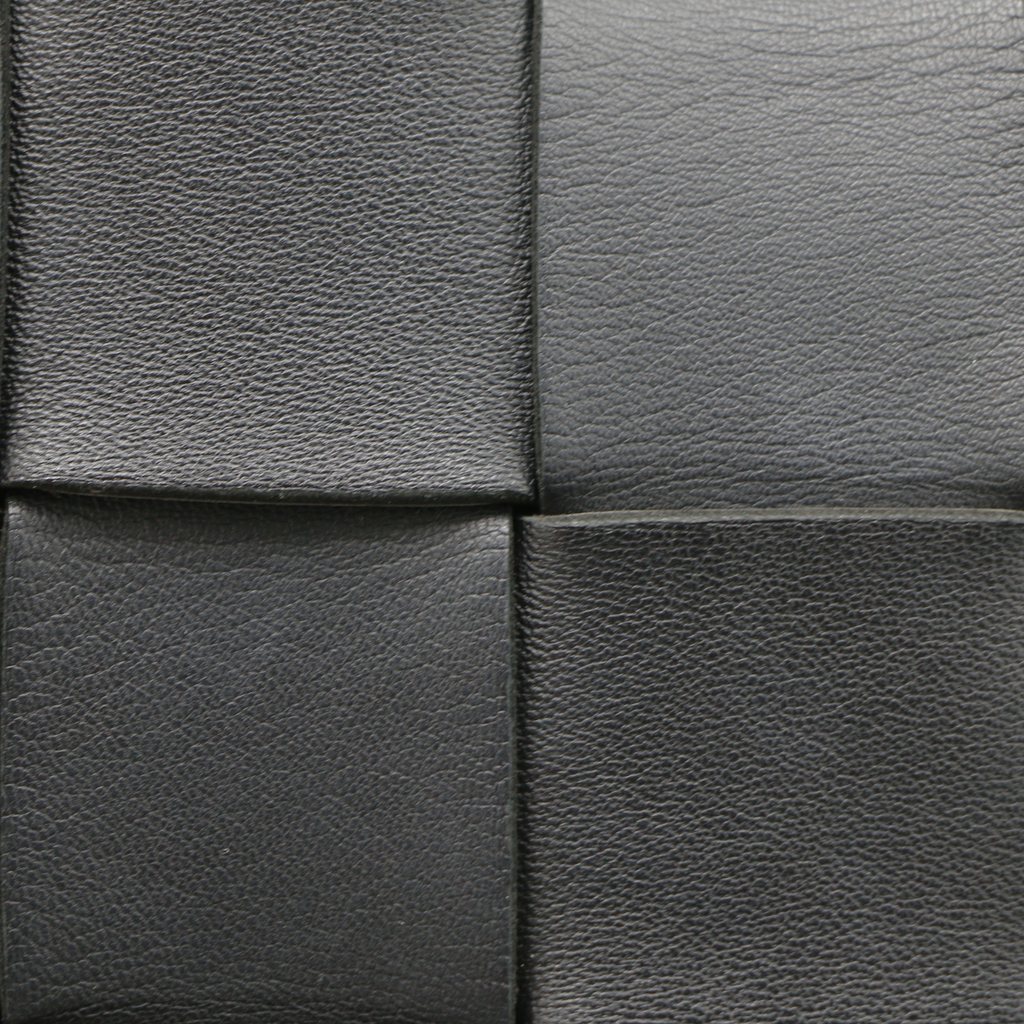 Bottega Veneta Intrecciato Cassette Black