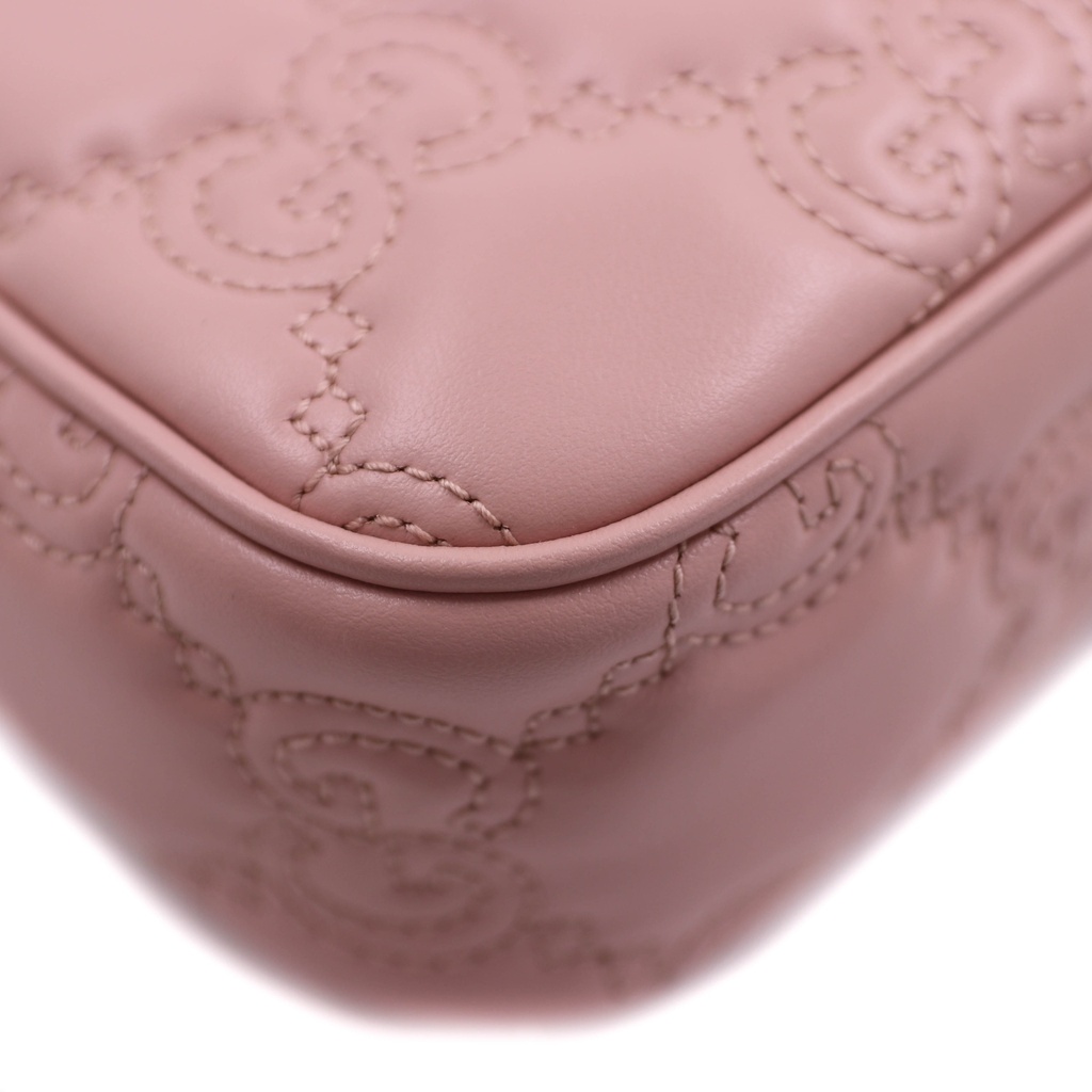 Gucci Gucci GG Matelassé Handbag Leather Pink 735049