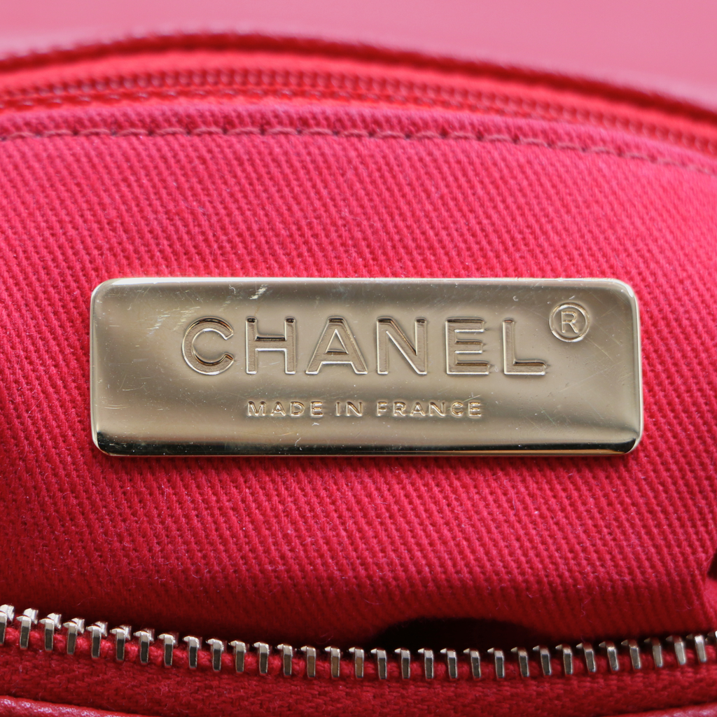 Chanel Grained Clafskin Stiched Flap Bag Red