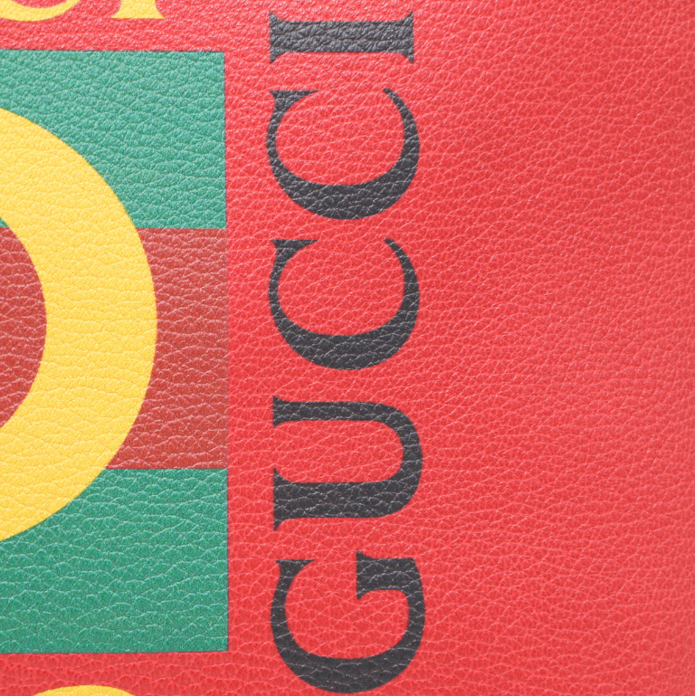 Gucci Pebbled Calfskin Medium Logo Portfolio Clutch Hibiscus Red 500981