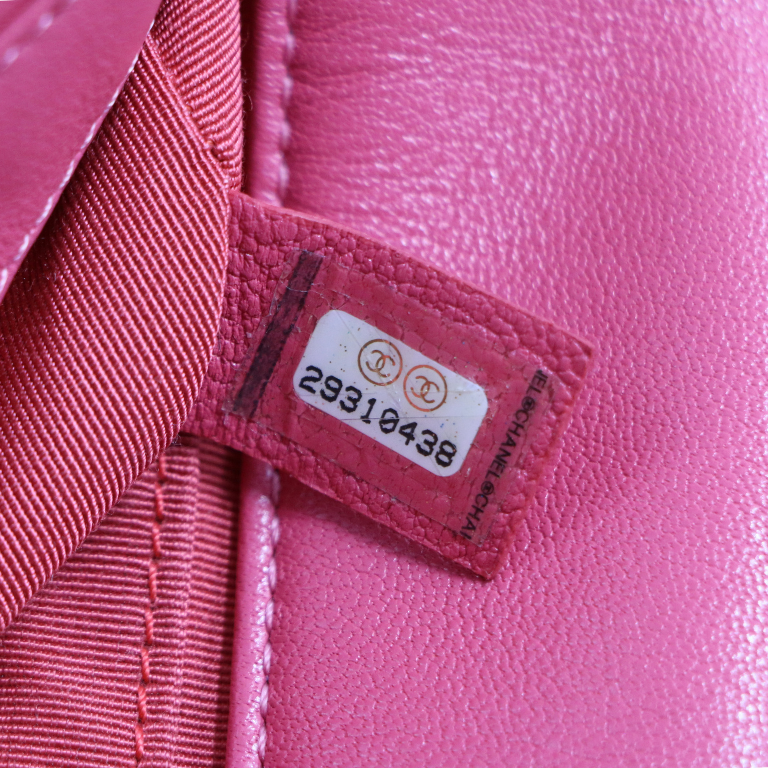 Chanel Pink Quilted Lambskin Leather Chanel 19 Waist Bag 