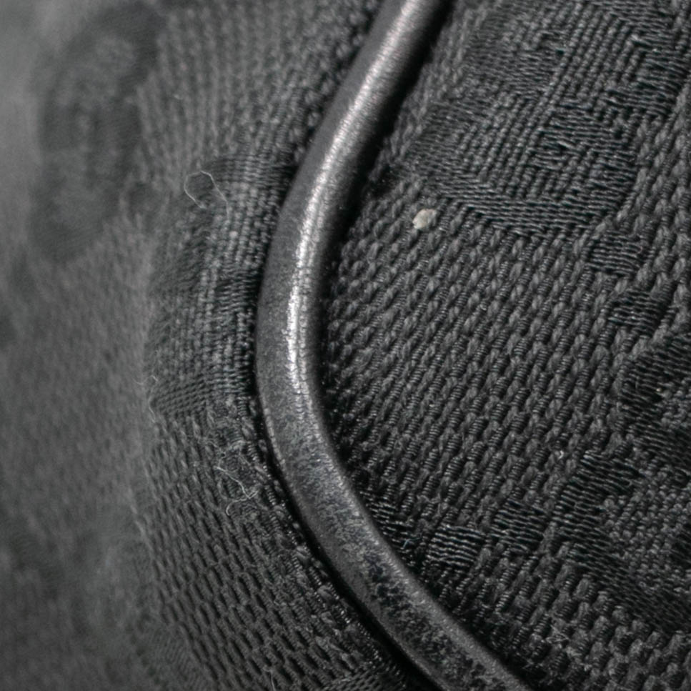 Gucci GG Canvas Leather Accessory Pouch Bag 07198