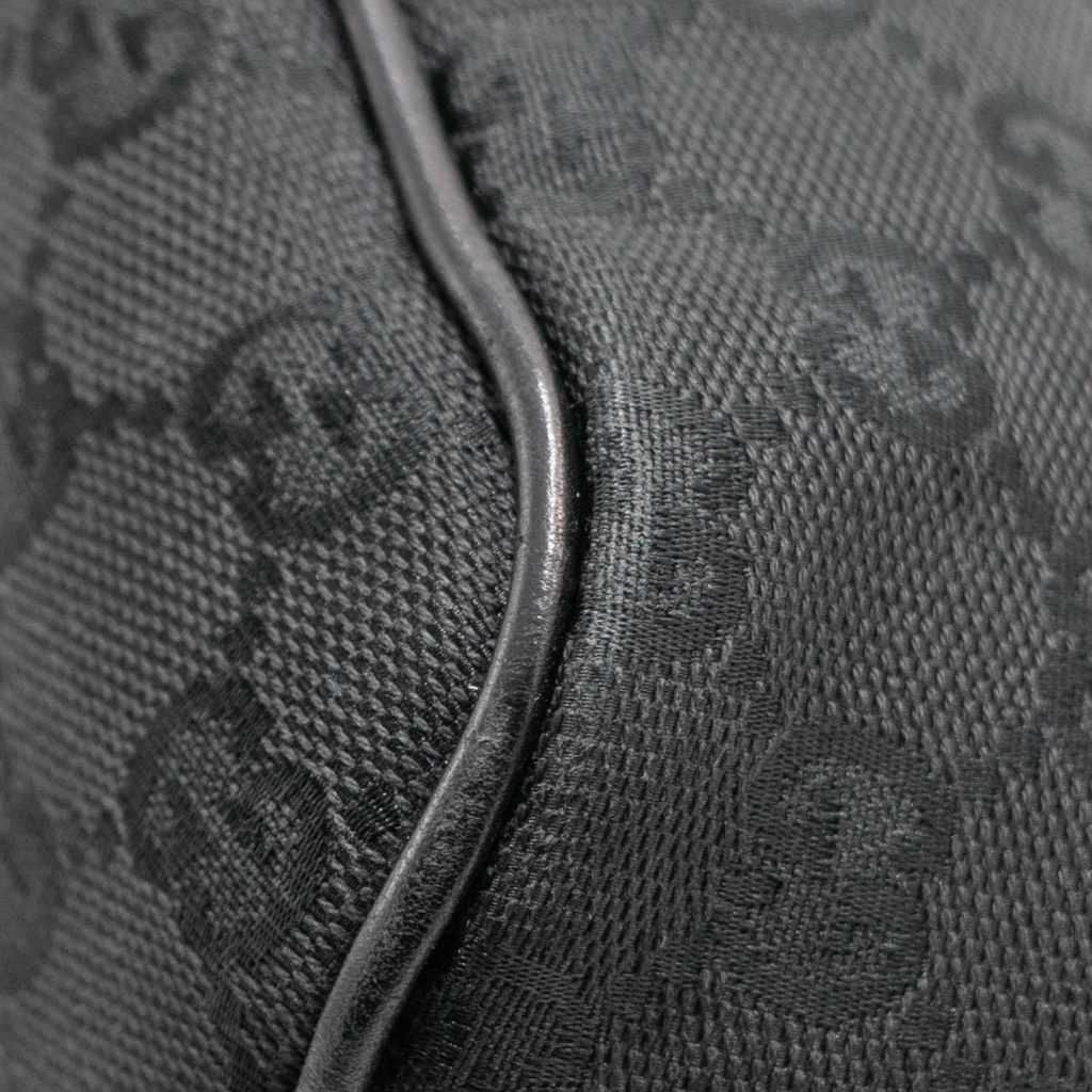 Gucci GG Canvas Leather Accessory Pouch Bag 07198