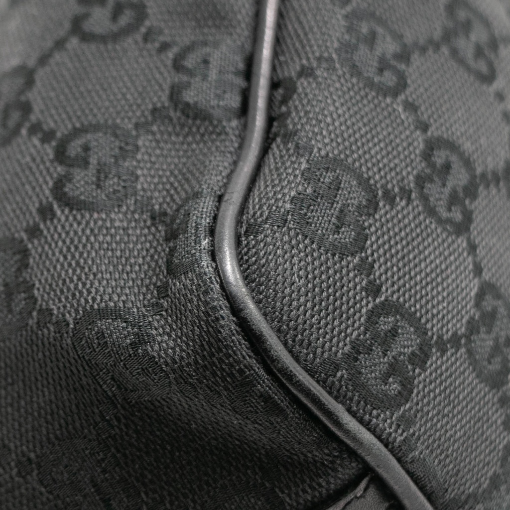 Gucci GG Canvas Leather Accessory Pouch Bag 07198