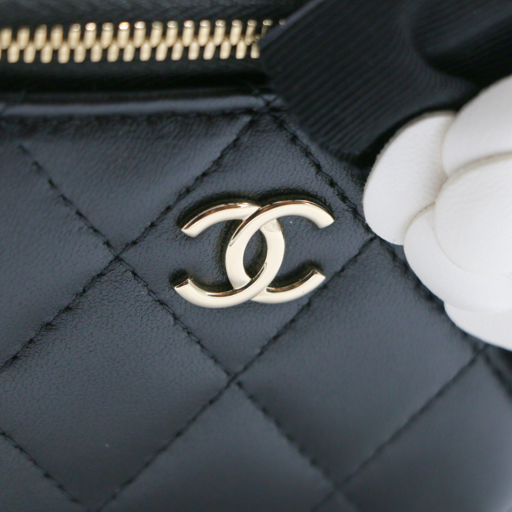 Chanel  Lambskin Quilted Mini Vanity Case With Chain Black