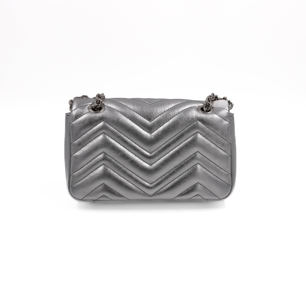 Gucci GG Marmont small shoulder bag in Silver Leather 837280