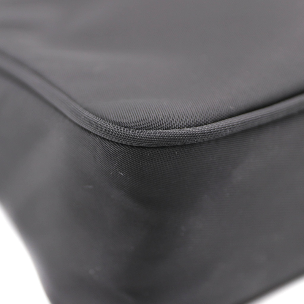 Prada Re-Edition 2005 Black Nylon Bag