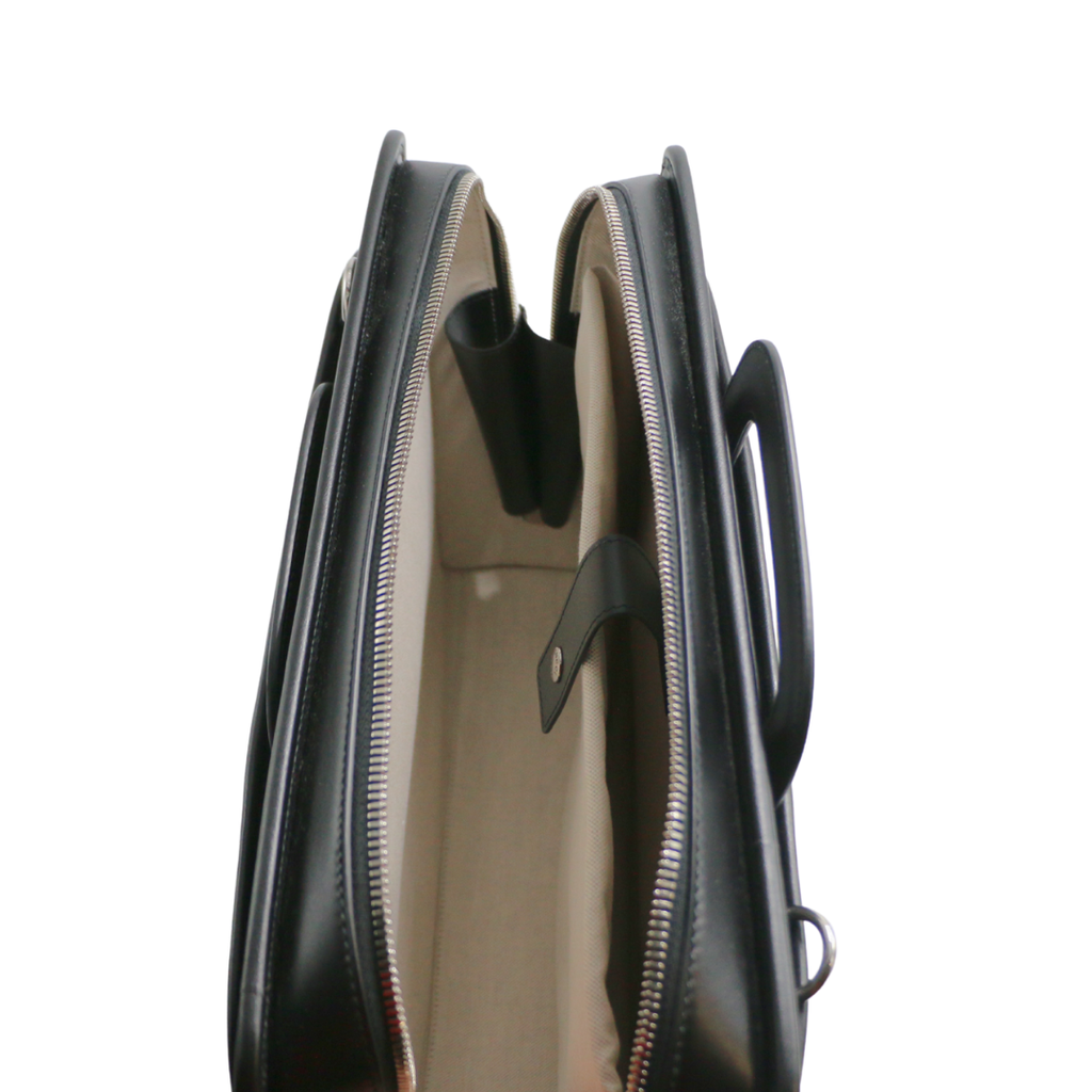 Gucci Jumbo GG Embossed Calfskin Medium Briefcase Black 725165