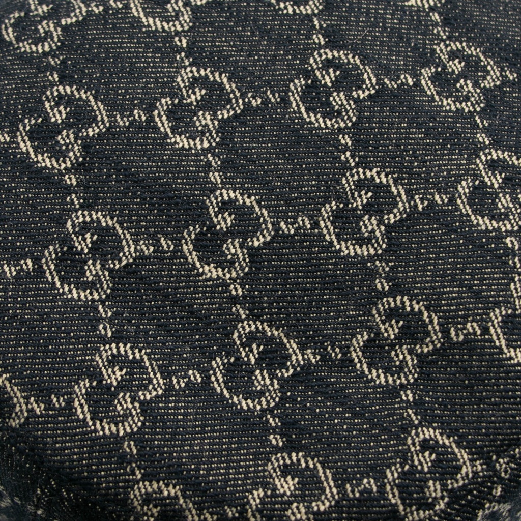 Gucci Bucket Hat With GG Shadow In Size L 576371