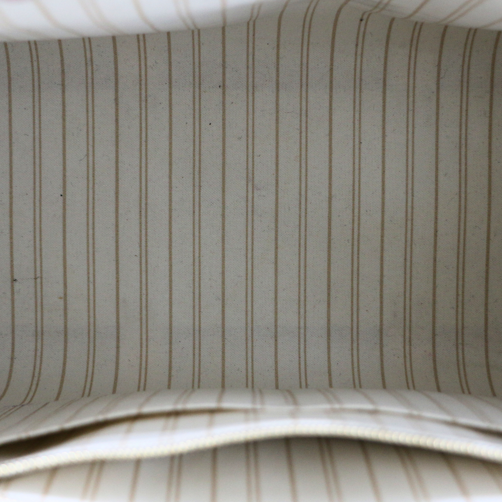 Louis Vuitton LV Monogram OnTheGo GM