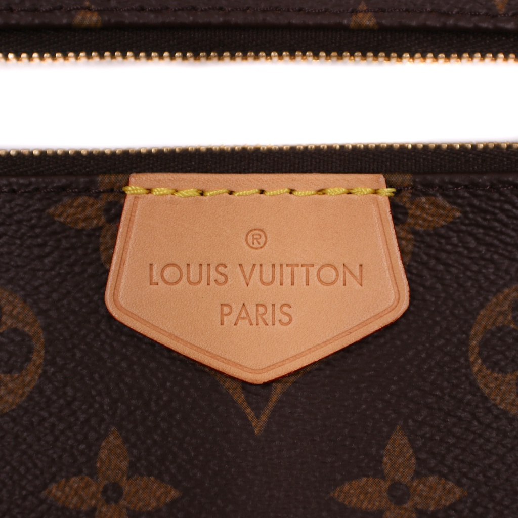 Louis Vuitton Multi Pochette Accessoires Monogram Canvas