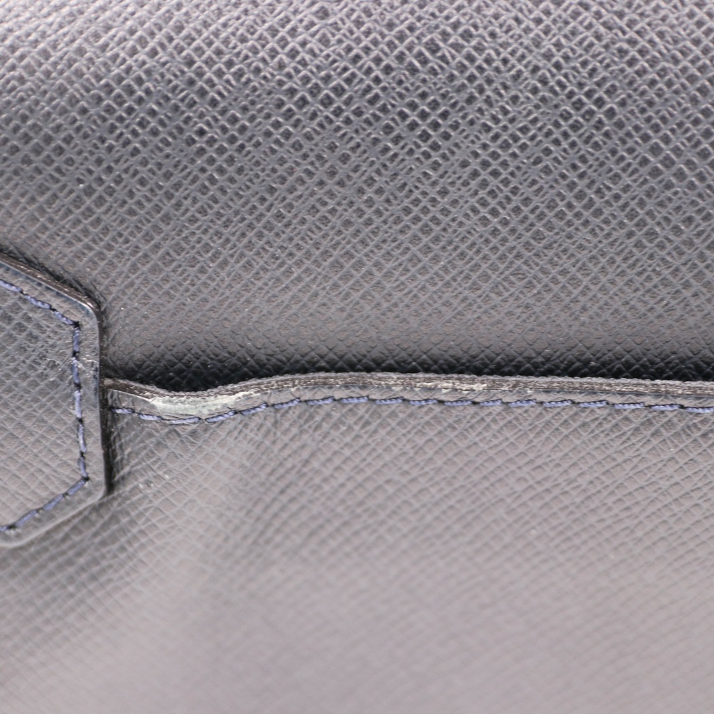 Louis Vuitton Taiga Leather Roman PM