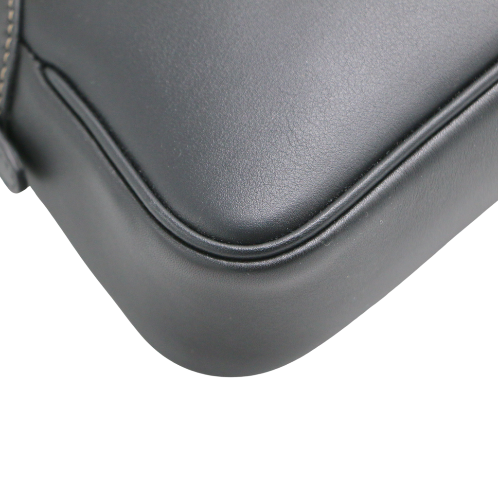 Gucci GG emblem Leather Shoulder bag Black 818157