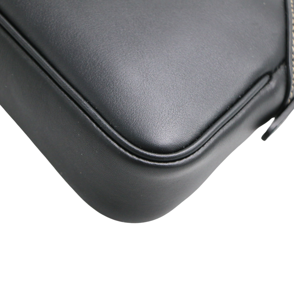 Gucci GG emblem Leather Shoulder bag Black 818157