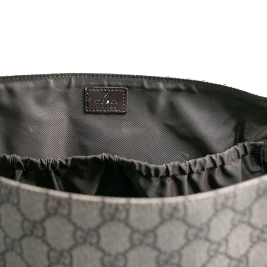 Gucci Supreme Large Changing Bag Brown 211131
