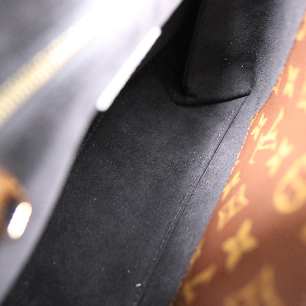 Louis Vuitton Monogram One Handle Flap MM