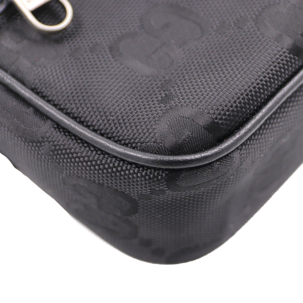 Gucci Belt Bag with Logo 631341