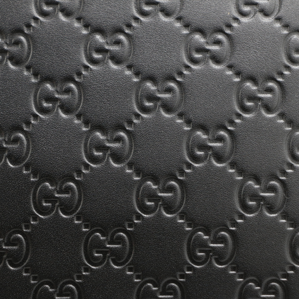 Gucci GG Emblem Medium Crossbody Bag Black 850214