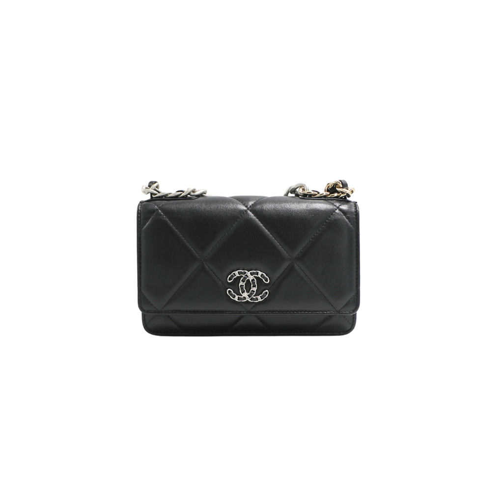 Chanel Quilted Leather 19 Wallet On Chain Black