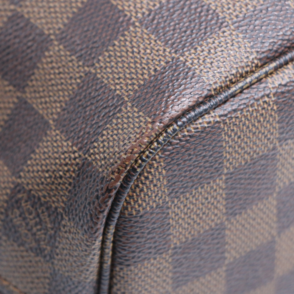 Louis Vuitton Damier Ebene Neverfull 