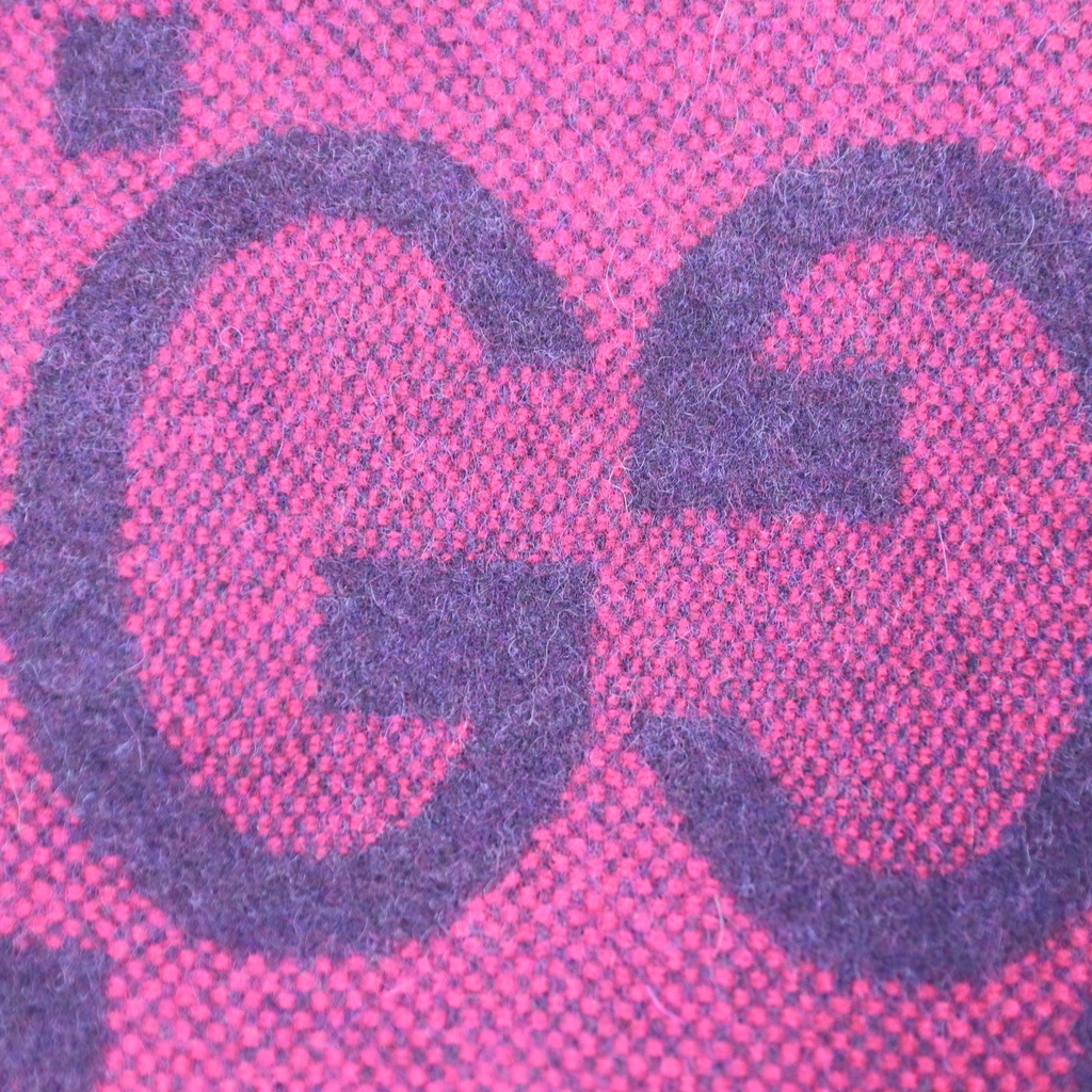 Gucci GG Red and Black Silk Scarf 674275 In Size 45x200