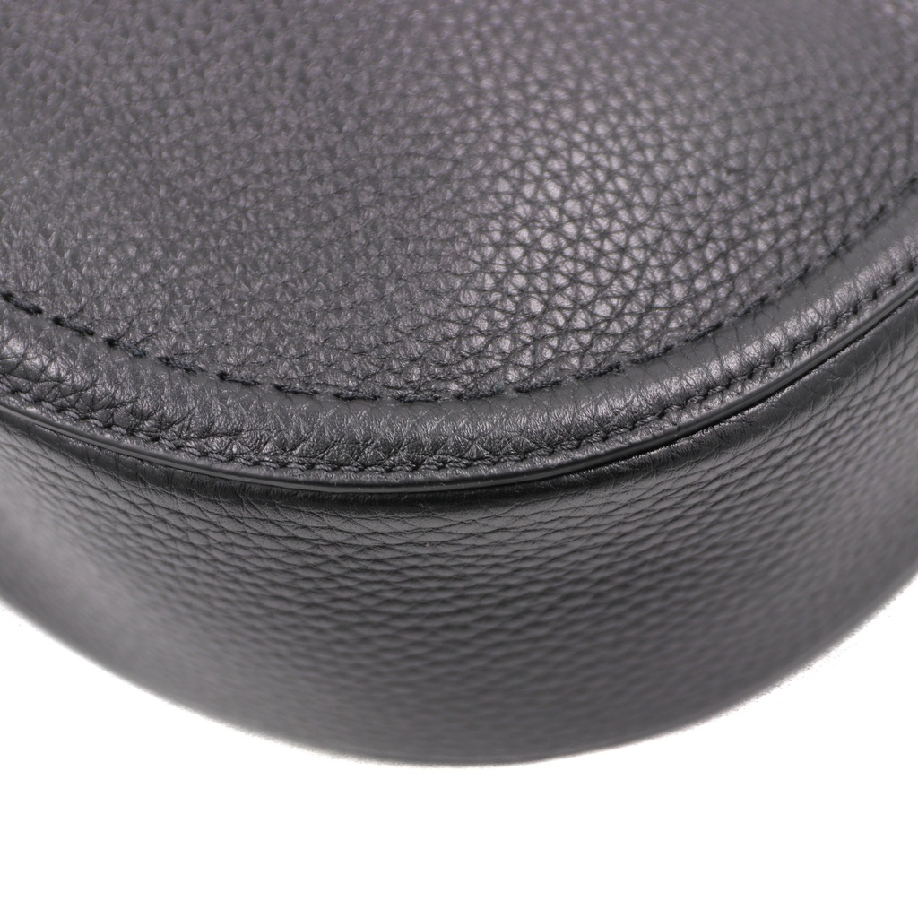 Valentino Garavani VLogo Signature shoulder bag