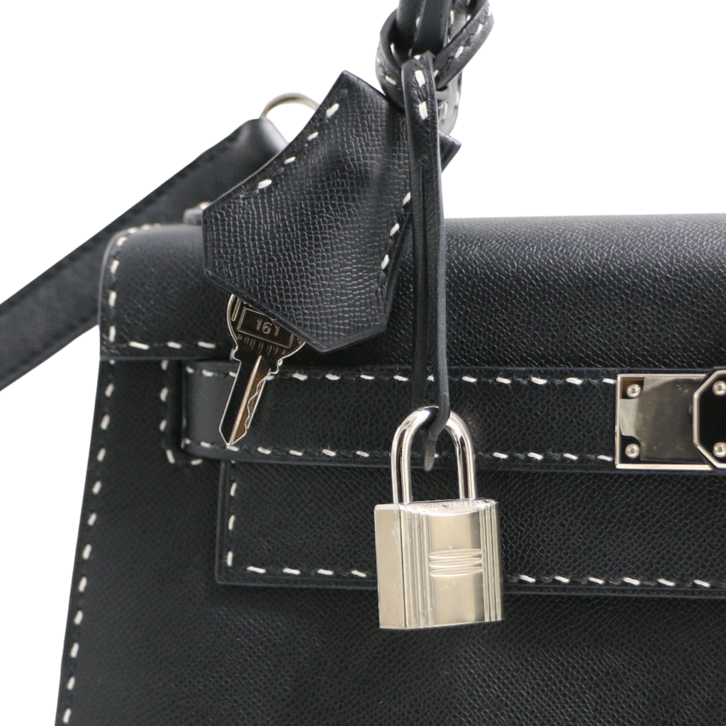 Hermes Kelly Sellier 28 Jet black white stitching Y2019