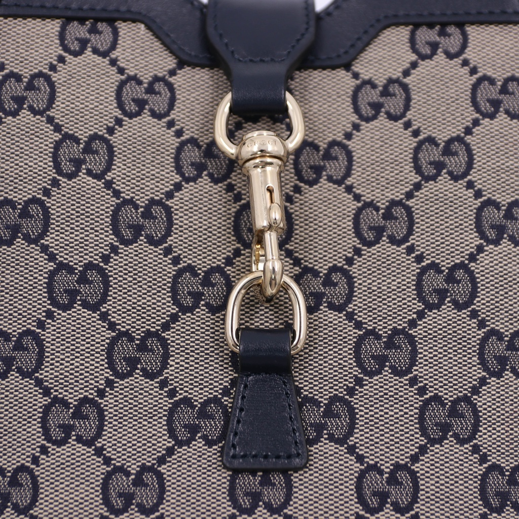 Gucci GG Shadow Mini Bucket Shoulder Crossbody Bag 782919