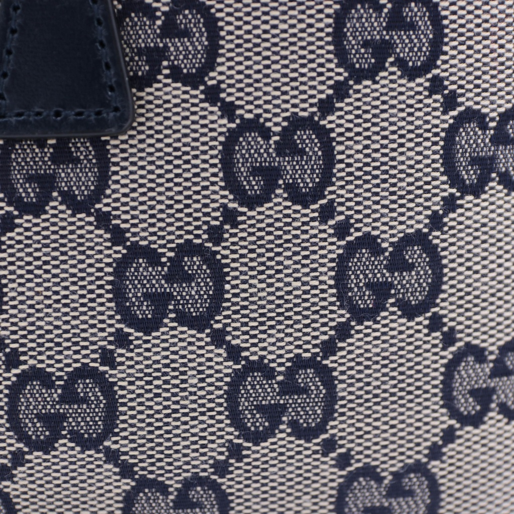 Gucci GG Shadow Mini Bucket Shoulder Crossbody Bag 782919