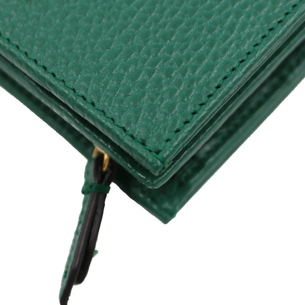 Gucci Bi-Fold Wallet Light Green 772738